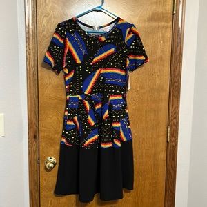 NWT women’s size M lularoe Amelia dress